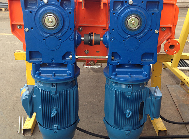 Helical gearbox in building site